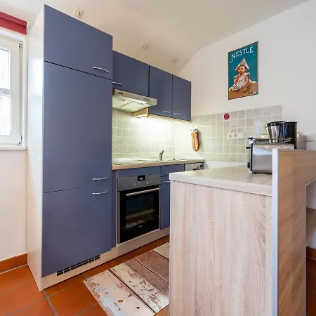 Rugana - Komfort Mit 1 Schlafzimmer A35